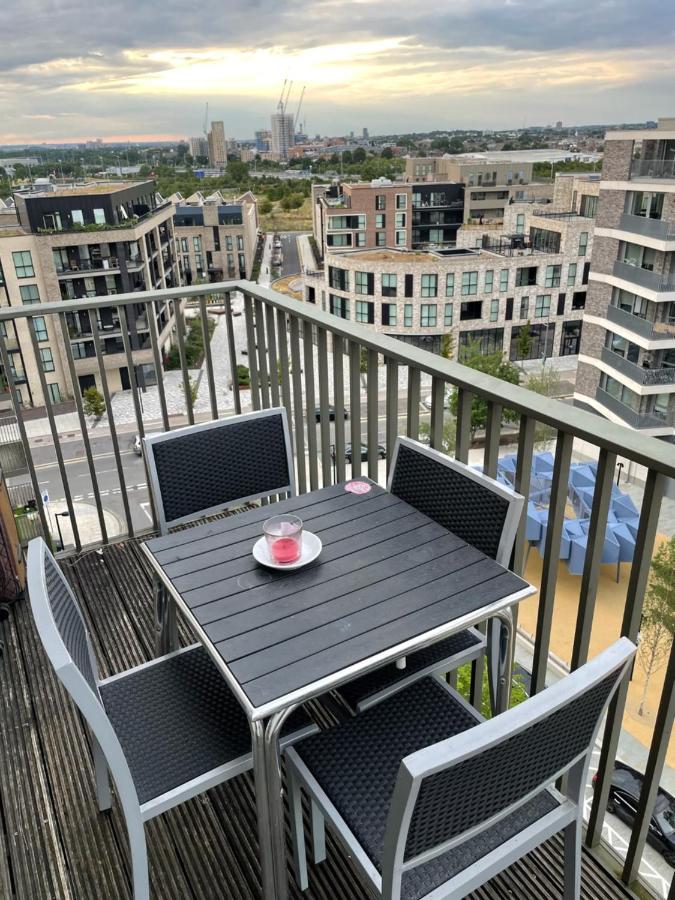 Luxury En-Suite Room Olympic Village In Shared Apartment Londres Extérieur photo