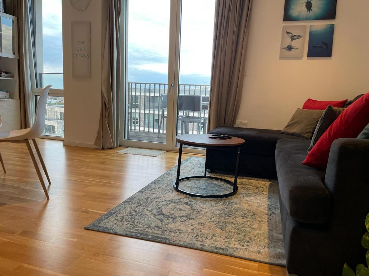 Luxury En-Suite Room Olympic Village In Shared Apartment Londres Extérieur photo